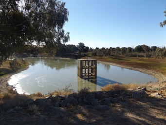 341xlake_menindee_outlet_regulator_dscf3548.jpg