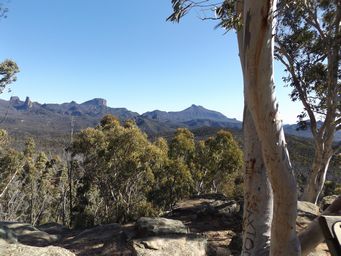 341_mount_exmouth_and_bluff_mountain_dscf4977.jpg