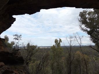 341_sandstone_caves_view_dscf4766.jpg