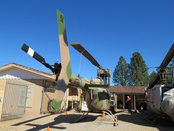 341_merredin_military_huey_iroquois_uh-1h_and_bell_kiowa_oh58b_img_8896s.jpg